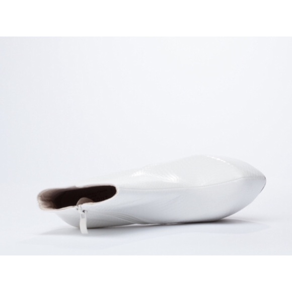 Four Square - White Snake - Picture 3 of 4