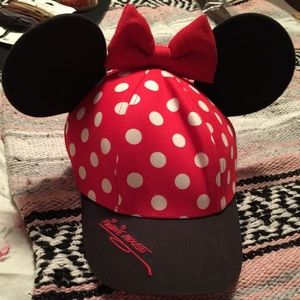 Disney Minnie Mouse hat