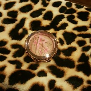 Authentic  Riri diamonds cream colour base