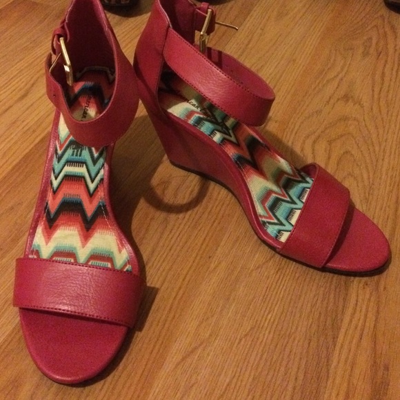Sandal