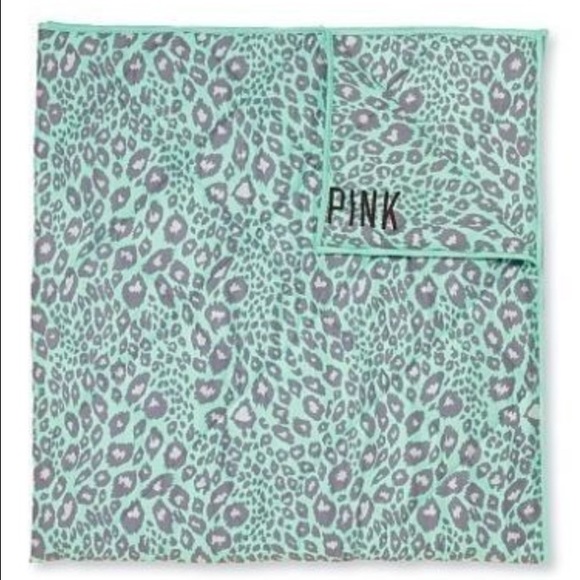 RARE Victoria Secret comforter! - Picture 1 of 1