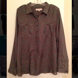 LOFT XL partial button up blouse