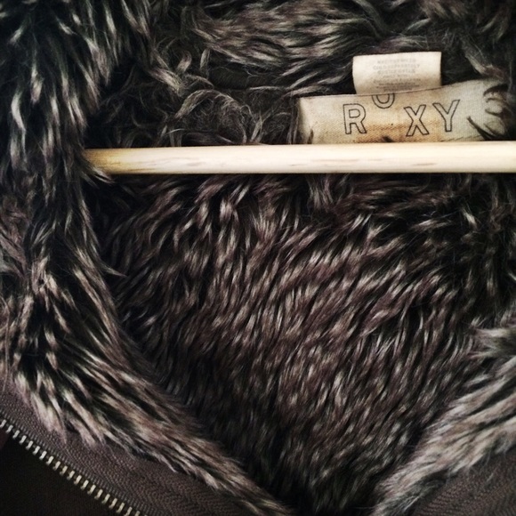 Roxy jacket - Picture 2 of 3