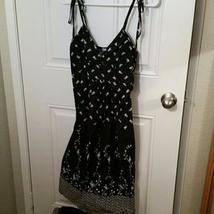 Black and white speghetti strap sun dress