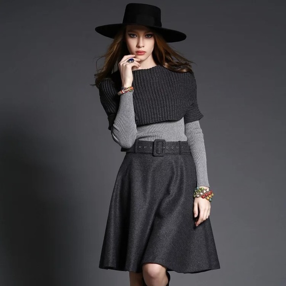 Dress - Picture 1 of 3