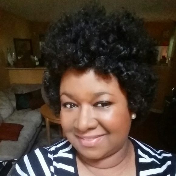Meet your Posher, Sharee