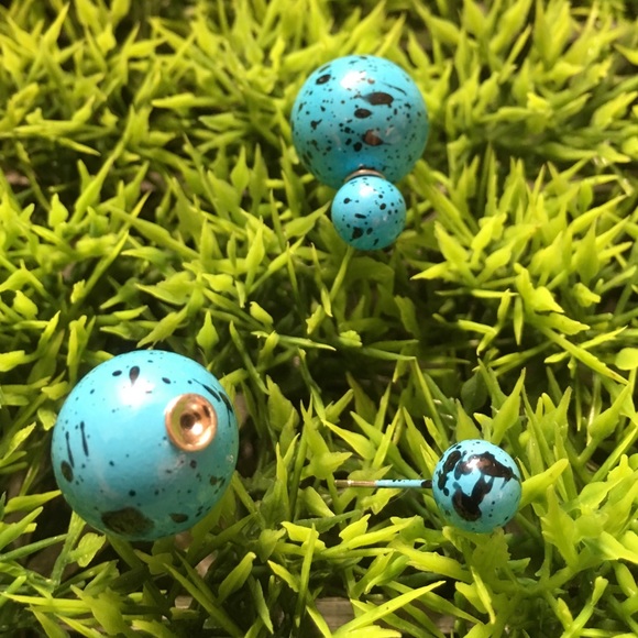 Double Stud Earrings - Picture 2 of 5