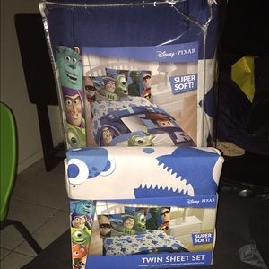 Twin Bed Set Disney Characters