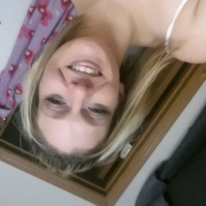 Meet your Posher, Krystal