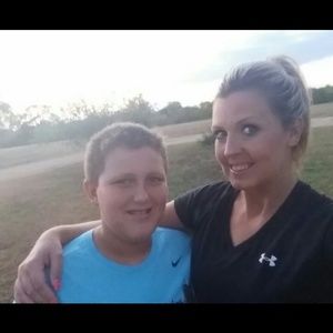 Meet your Posher, Kendra