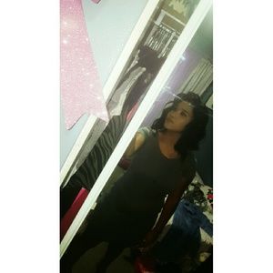 Meet your Posher, Anahi