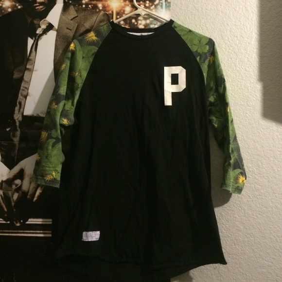 Primitive Tops - Primitive 3/4 Sleeve Tee