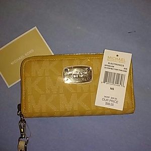 Michael Kors clutch
