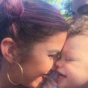 Meet your Posher, Amelia g.