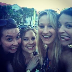 Meet your Posher, Virginia