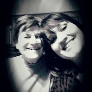 Meet your Posher, Roxanne