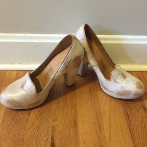 bed stu pumps- ivory/tan