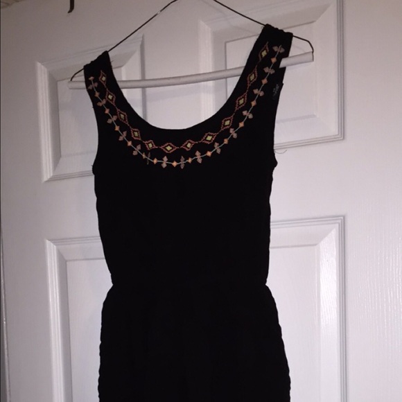 Very cute black dress