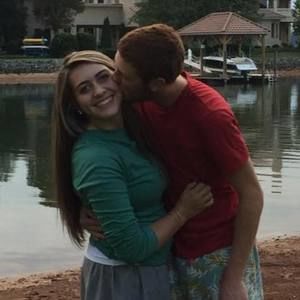 Meet your Posher, Savannah