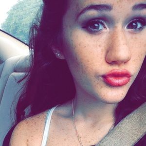 Meet your Posher, Charity