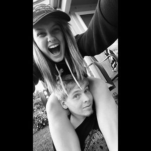 Meet your Posher, Amber