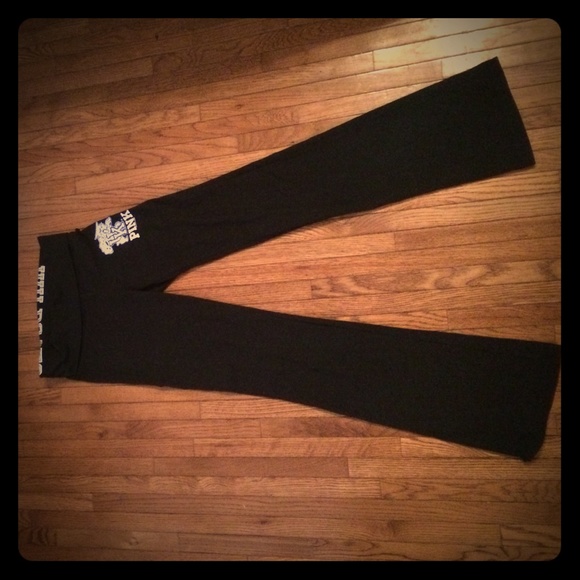 VS PINK UK Sweats!
