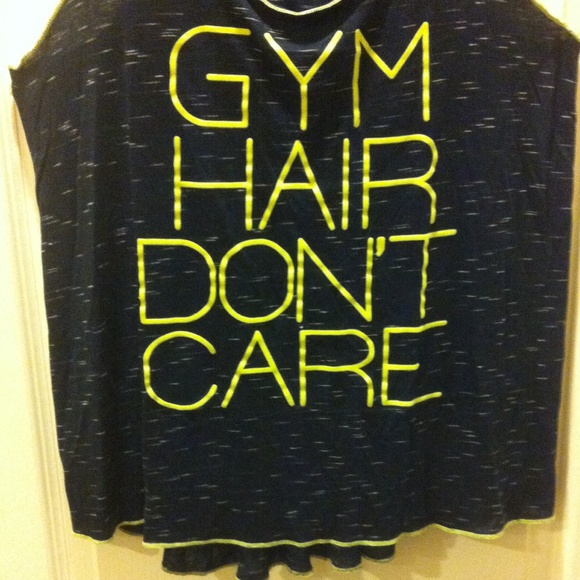 🎉HP🎉 💗ONE LEFT!💗 Gym Hair Tank Top - Picture 2 of 4