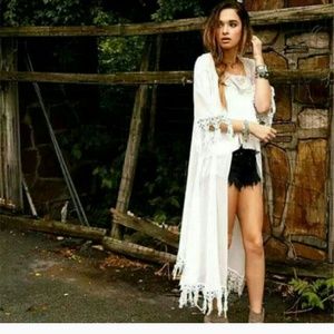 Cover up with tassels