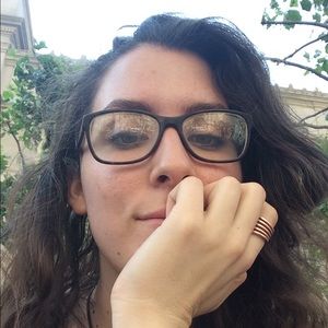 Meet your Posher, Julianne