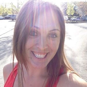 Meet your Posher, Leah