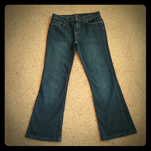 BCBG Paris Women's Mid Rise Boot Cut Jeans