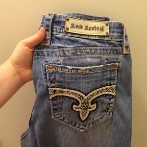 Rock revival capris - great condition
