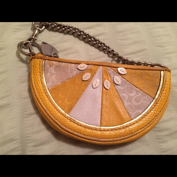 SOLD Rare Coach lemon wristlet - Picture 2 of 4