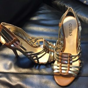 Guess PeepToe gold/brown Heels