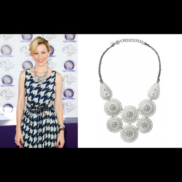 Stella & Dot Medina Bib! Hello GORGEOUS!