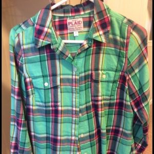3 bundled Old navy plaid shirts