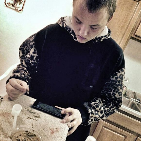 Meet your Posher, William - Picture 1 of 1