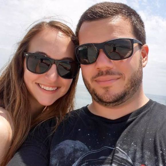 Meet your Posher, Stephanie - Picture 1 of 1