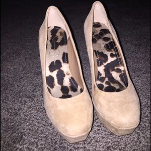 Jessica Simpson heels