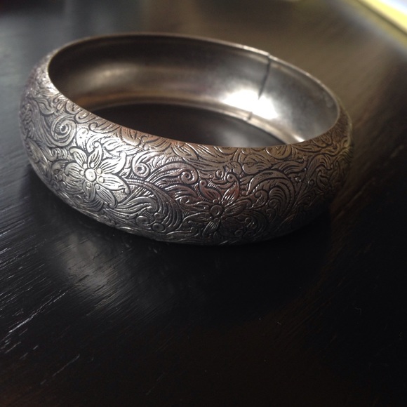 Floral Bracelet
