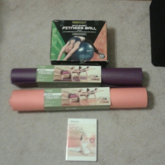 YOGA BUNDLE :) - Picture 1 of 1
