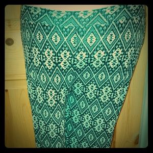 Black and white palazzo pants