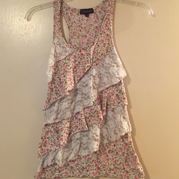 Ruffle top - Picture 1 of 2