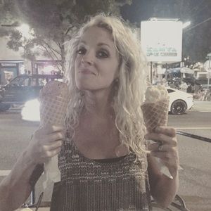 Meet your Posher, Chrisy