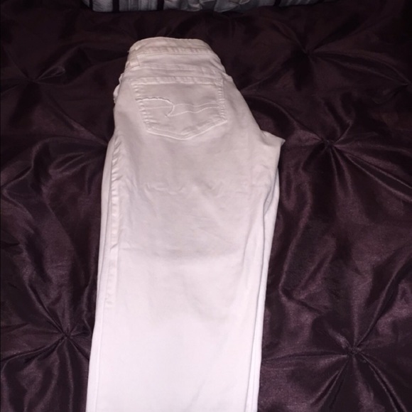 White jeans - Picture 3 of 4