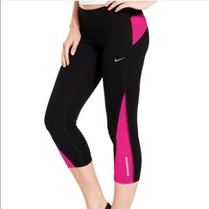 Nike Racer Cropped Dri Fit Leggings