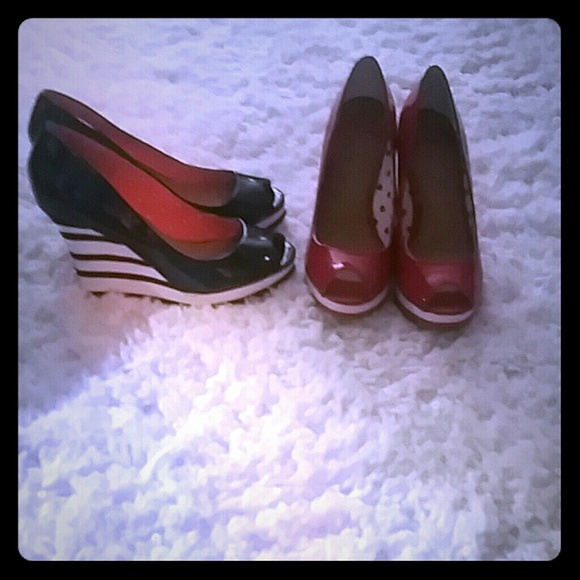 Red and Black wedge shoes