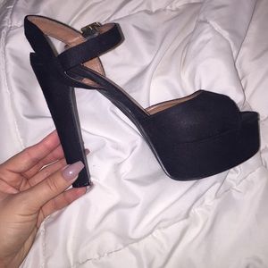 Black heels