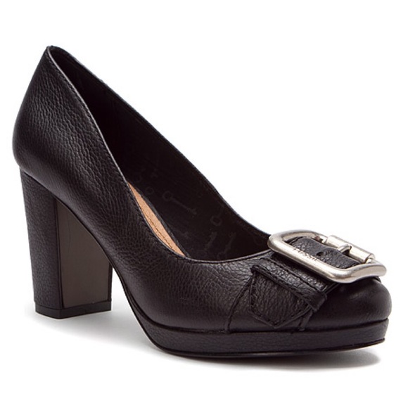 *NIB* FOSSIL MADDOX SZ 11 STACKED LEATHER HEELS