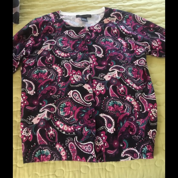 3/4 length year around lightweight sweater